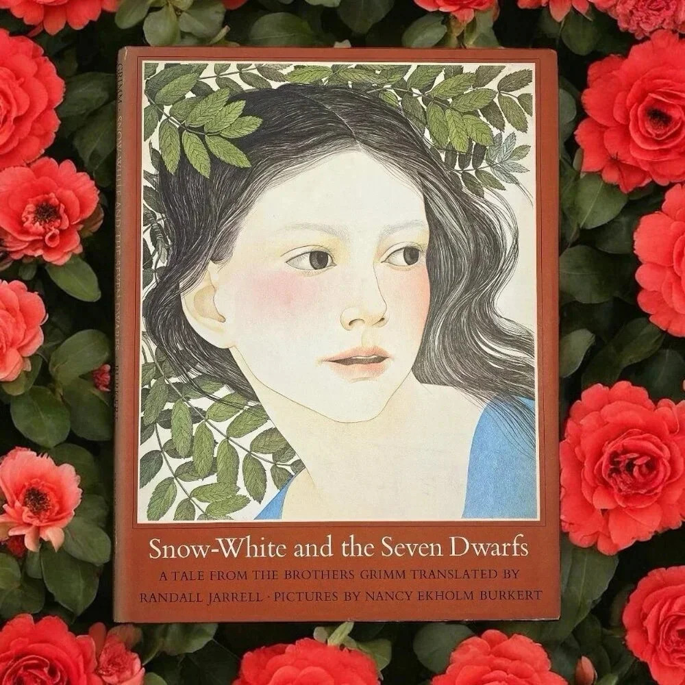 Snow-White and the Seven Dwarfs  Vintage 1972 1st Edition Fairytale Story Book